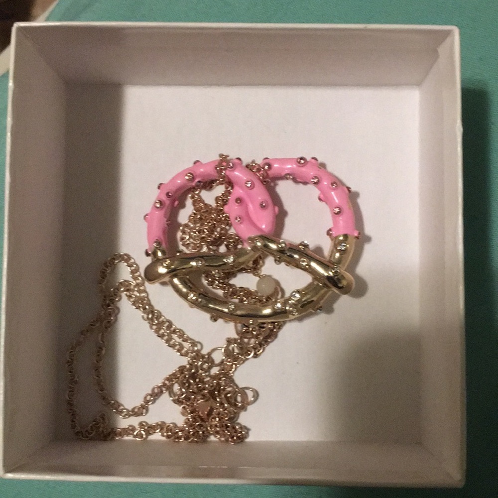 Betsey Johnson pretzel necklace